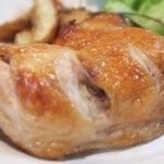Sakanadainingu Jin - 骨付き鶏モモ肉のコンフィ