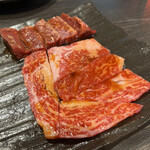 炭火焼肉屋台 たじま屋 - 