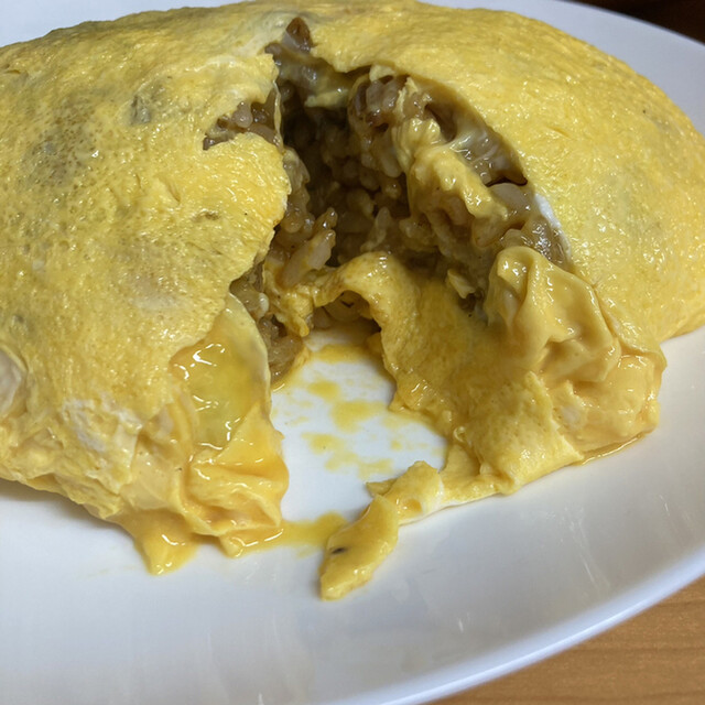 種類豊富な包む系オムライス』by 浪速の花沢類 : おむらいす屋 - 桃谷