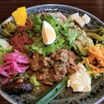 BAGDAD - 3種合盛りスパイスカクテルCurry