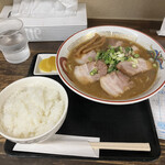 しま彰 - 大盛り＋肉増し＋ごはん小