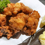 稚内海鮮と地鶏の個室居酒屋 旬蔵 - タコ唐揚げ　580円