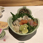 創作和食 厨 - 北海道の牡蠣。1700円。高いけどおいしかった…