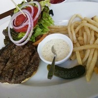 37 Steakhouse & Bar - ハンバーガー