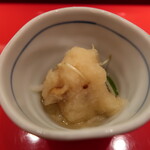 Ginza Tenichi - 小鉢　酢の物（大根おろし、わかめ、しらす、玉ねぎ）