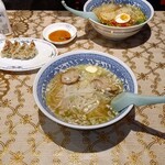 宝龍 - 塩バターラーメン
