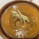 大阪 聘珍樓 - フカヒレの姿煮込み