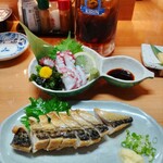 Taya - ぷりぷり柳蛸のお刺身とふかふかで美味しいサバの燻製☆