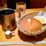 Komeda Kohi Ten - アイスコーヒー500円 モーニング ローブパン 手作りたまごペースト マーガリン 