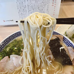 三代目 沖食堂 - ストレートなやわ麺