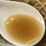 ramen case-K - この冷たさでも鶏油が凝固していない？