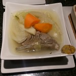 Deli＆Bar 秀 - 2013.3.28 スペアリブの煮込み \500  心温まるお味のポトフです