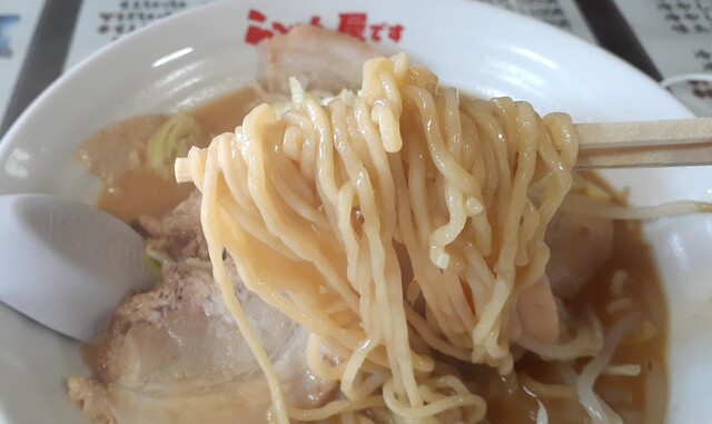 らーめん屋です - 東酒田（ラーメン）の写真