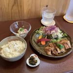 ジャム cafe 可鈴 - 【2022年7月8日(金)】週替りランチ(これにスープも付いてます。)