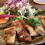 ジャム cafe 可鈴 - 【2022年7月8日(金)】糸島豚のソテー