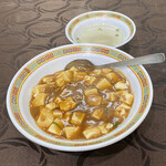 西湖園 - マーボー丼(辛口)･スープ