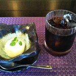 小がわ - 桃のツャーベット、アイスコーヒー!!