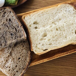 パン屋 塩見 - スライスパン