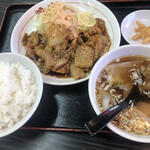 珍来 - 焼肉定食