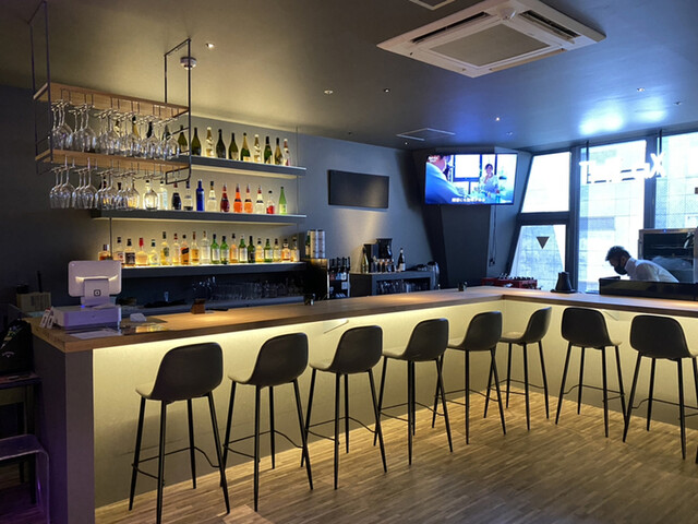 THE aX golf & cafe bar photo 3