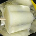 セブンイレブン - 料理写真:アイスまんじゅう