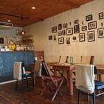 Bake & Beans - 店内 