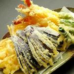 味処　八右衛門 - さくさく衣が自慢の八右衛門の天ぷら