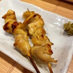 居酒屋二十六屋 - ぐるぐる鶏皮串焼き