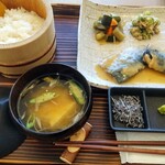発酵食堂やぎさわ - サバ味噌煮定食♪