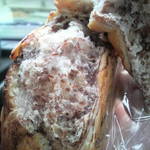 結々亭 - チョコレートが練りこまれてますね。