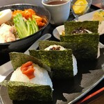 炙り屋 おさじ - おさじ名物 おにぎり定食＆日替り冷麺単品ﾁｮｲｽのわがままオーダー