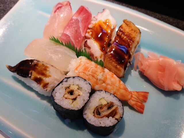 Fuku Sushi Shijo Nawate Ekimae Ten photo 4