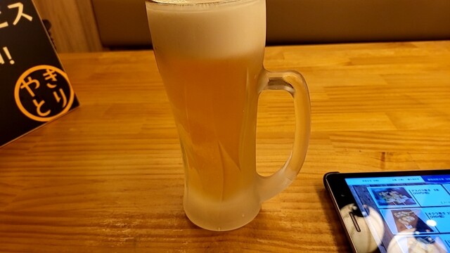 一人飲みにちょうどいい : やきとり酒場 金ピカハイボールの写真