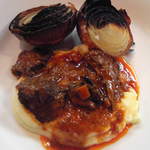 大西亭 - 鹿肉の赤ワイン煮込み
      