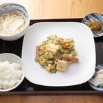Okinawa Ryouri Ubusuna - お得な定食もご用意しています！
