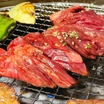 Yakiniku Horumon Za Chikaraya - 