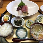 うみねこ亭 - 料理写真:刺身定食