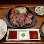 Chikappa - ランチ：牛サガリステーキ定食