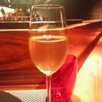 ラトリエ ドゥ ジョエル・ロブション - まずはシャンパン