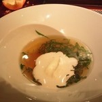 ラトリエ ドゥ ジョエル・ロブション - フォアグラのラビオリ入りブイヨンスープ