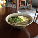 黒田うどん店 - かけうどん250円