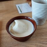 Teuchisoba Iyo Okina - お昼のおきまりのデザート(杏仁豆腐)
