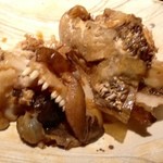 汀渚 ばさら邸 - 白い鯛のアラ煮！思い切り取り分けた！？