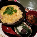 慈秀 - 親子丼