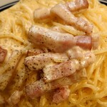 イタリア食堂 ビランチャ - カルボナーラ・アップ