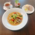 Cafe福 - あさりと季節野菜のスープ