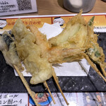 立呑み 魚椿 - 天ぷら盛り合わせ（680円＋税）