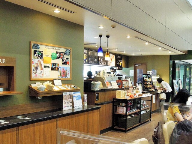 Tully's Coffee Pashifikku Makusu Esaka Ten photo 5