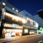 肉汁餃子のダンダダン - 外観写真: