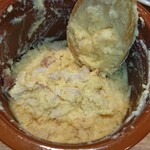 磯丸水産 - ポテ壺サラダ潰し終わって